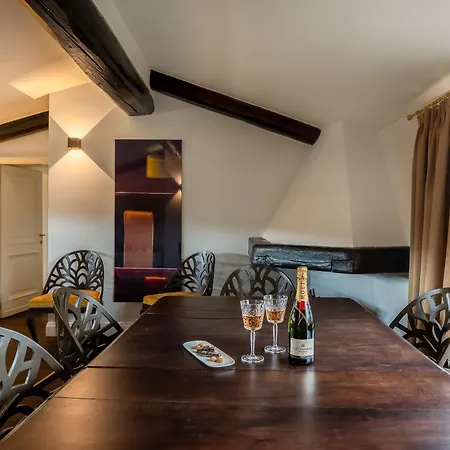 Allegroitalia Penthouse Montenapoleone * מילאנו