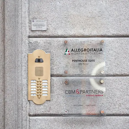 Allegroitalia Penthouse Montenapoleone דירה