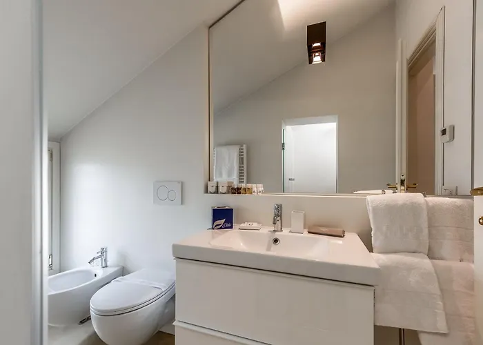 Lägenhet Allegroitalia Penthouse Montenapoleone *