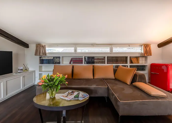 Allegroitalia Penthouse Montenapoleone Lägenhet