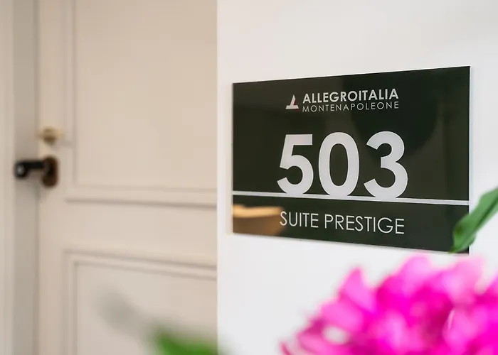 Allegroitalia Penthouse Montenapoleone Lägenhet *