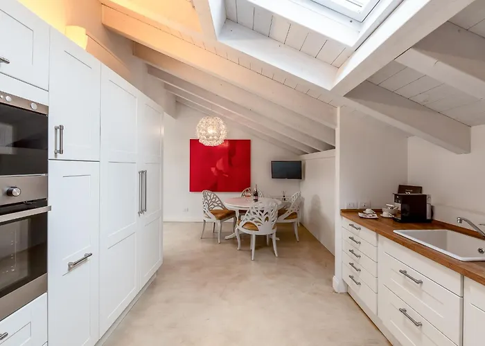 Lägenhet Allegroitalia Penthouse Montenapoleone *